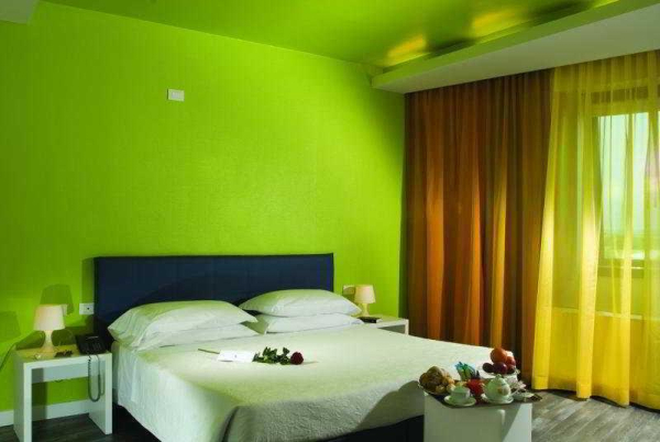 Las mejores ofertas de B&B Hotel Pomezia Roma Roma