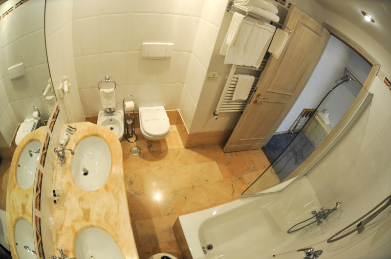 Las mejores ofertas de De la Ville Civitavecchia 