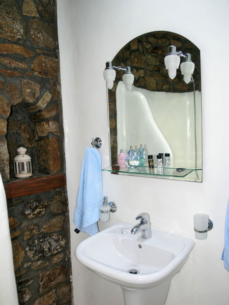 Las mejores ofertas de Mykonian Iros Mikonos 