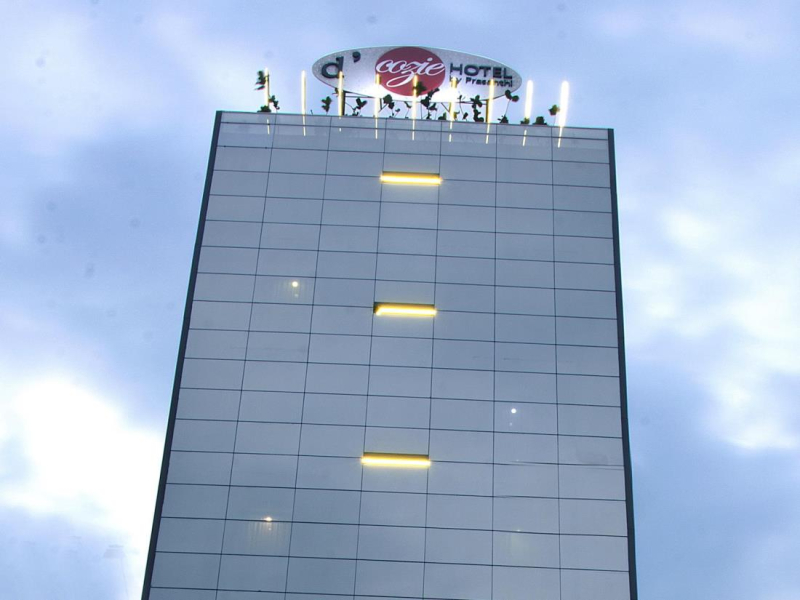 Las mejores ofertas de D Cozie by Prasanthi Jakarta