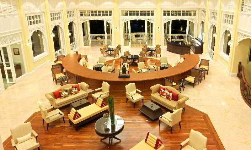 Dheva Mantra Resort & Spa