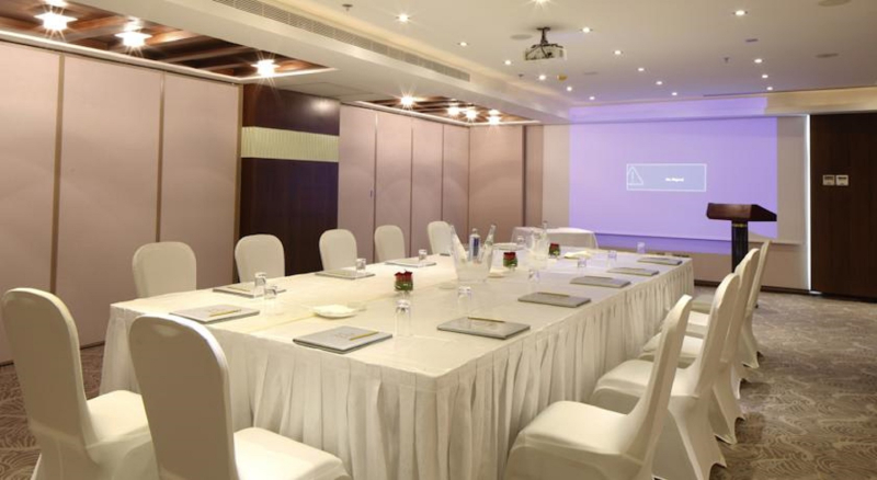 Las mejores ofertas de Ewaa Express Hotel-Petal Riad