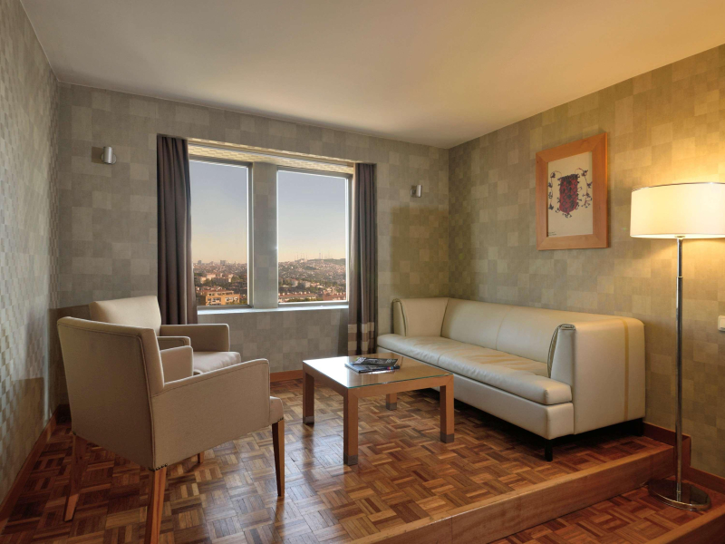 Movenpick Istanbul Bosphorus