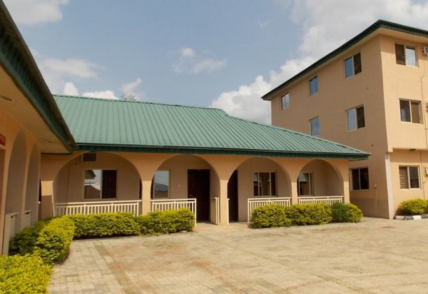 Las mejores ofertas de Dafed Hotel And Gardens Ibadan 