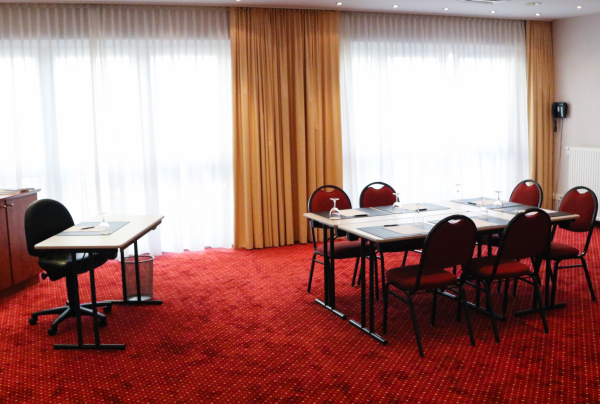 Las mejores ofertas de Amedia Frankfurt Russelsheim Trademark Collection Frankfurt