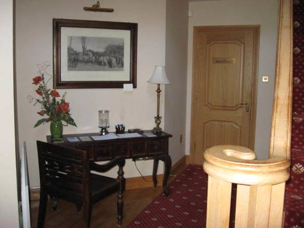 Las mejores ofertas de Tailors Lodge KERRY