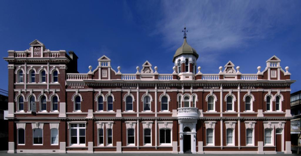 Las mejores ofertas de Victoria Railway Hotel & Gerrards Restaurant Invercargill 