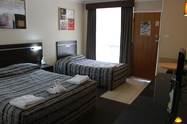Las mejores ofertas de Golden West Motor Inn Bathurst 
