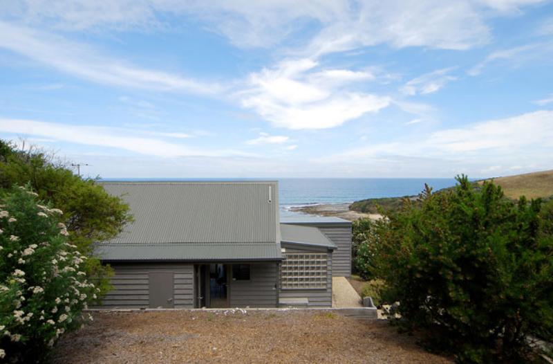 Points South By The Sea