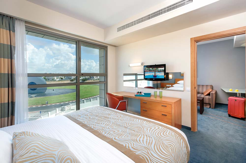 Leonardo Plaza Ashdod by the beach