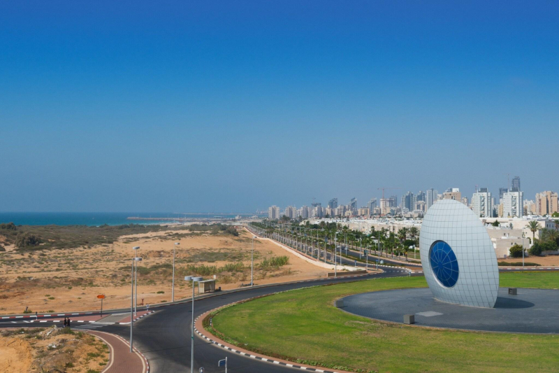 Leonardo Plaza Ashdod by the beach