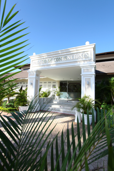 Las mejores ofertas de Bahia Principe Luxury Bouganville All Inclusive La Romana