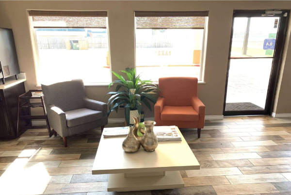 Las mejores ofertas de Days Inn by Wyndham Orange Orange 