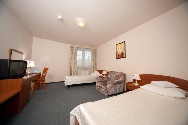 Las mejores ofertas de Gromada Radom Centrum Radom