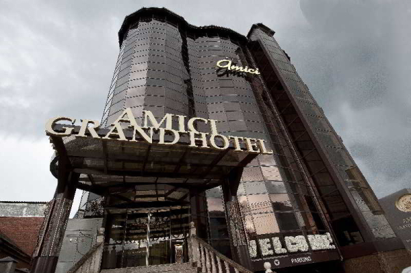 Las mejores ofertas de AMICI Grand Hotel Krasnodar 