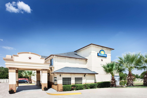 Las mejores ofertas de Days Inn By Wyndham Arlington Dallas