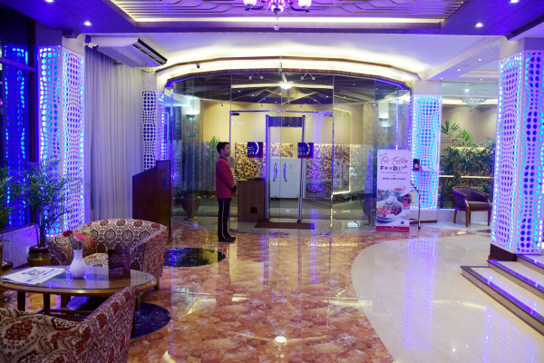 Las mejores ofertas de Lake Castle Gulshan Model Town
