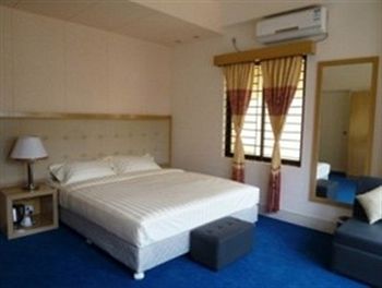 Las mejores ofertas de Milina Uttara Model TwonTSO