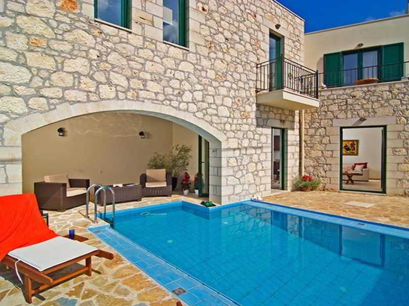 Villa Manolis