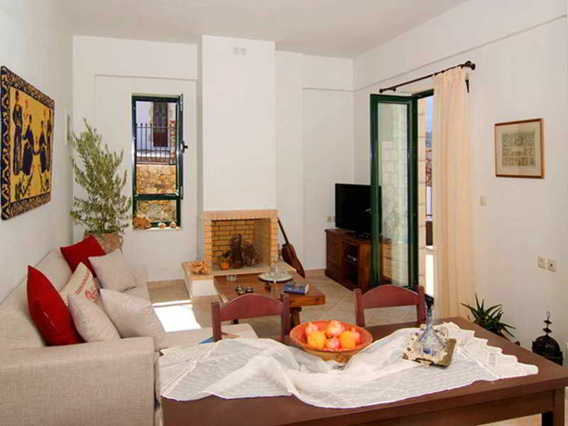 Villa Manolis