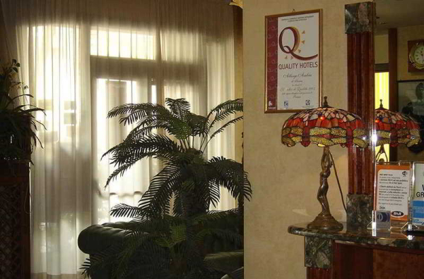 Las mejores ofertas de Phi Hotel Ambra Silvi Marina