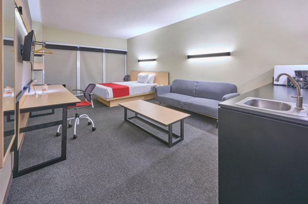 Las mejores ofertas de City Plus Patio Universidad Zona Norte