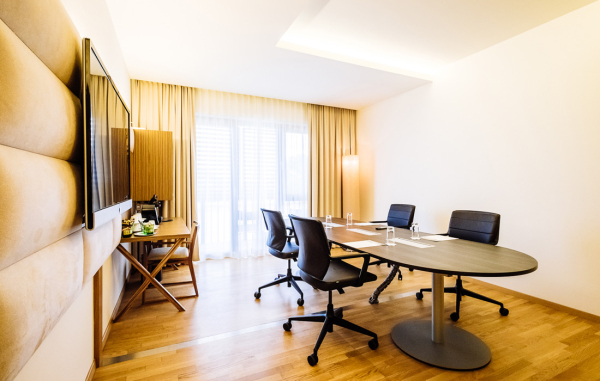 Las mejores ofertas de St. Martins Therme & Lodge Frauenkirchen