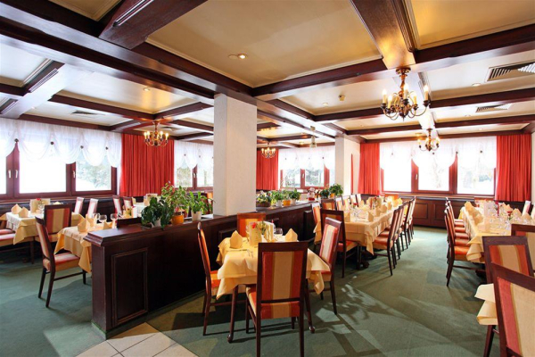 Las mejores ofertas de Parkhotel Kirchberg KIRCHBERG