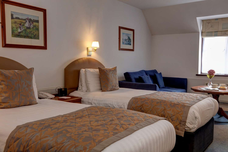 Best Western Plus Old Tollgate Hotel