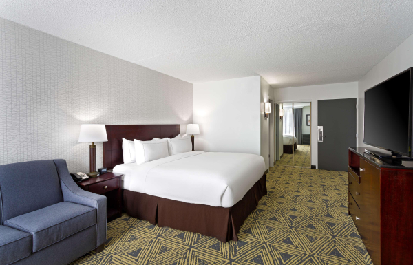 Las mejores ofertas de DoubleTree by Hilton Pittsburgh-Meadow Lands Washington 