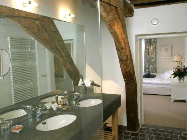 Las mejores ofertas de Sandton Hotel Chateau De Raay Baarlo 