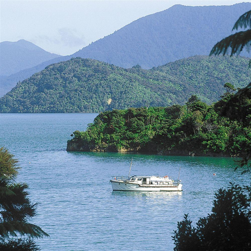 Portage Resort Hotel