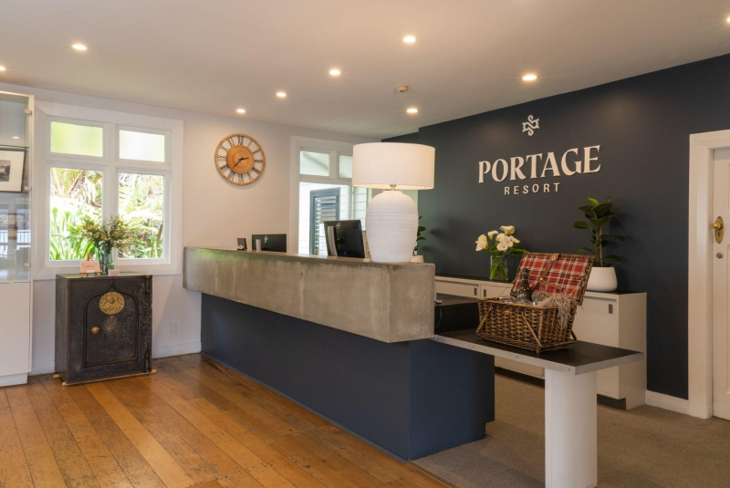 Portage Resort Hotel