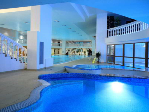 Las mejores ofertas de Royal Spa Geneva Truskavets' 