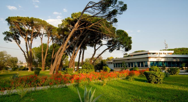 Las mejores ofertas de Tropikal Resort Durres