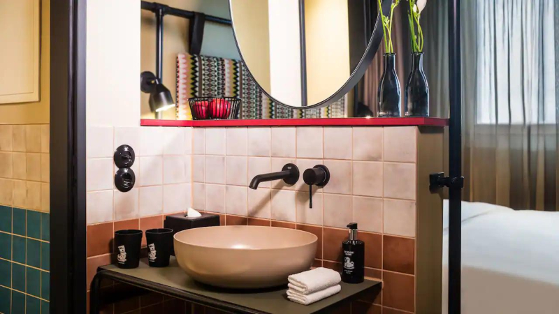 Me And All Hotel Berlin East Side