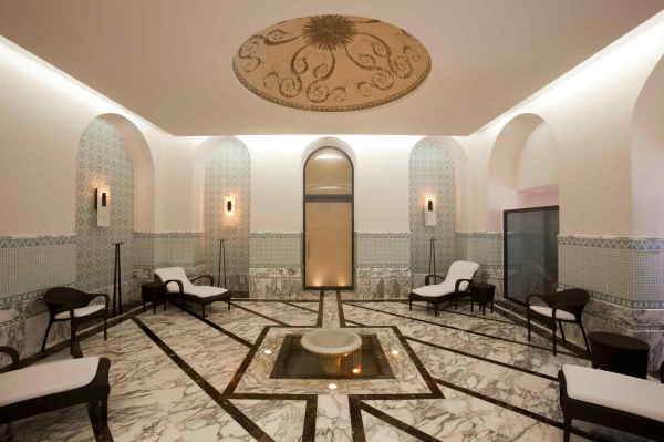 Las mejores ofertas de Royal Hotel Oran-Mgallery Orán