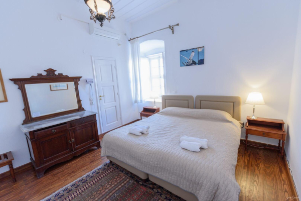 Las mejores ofertas de Miranda Hotel Aegina