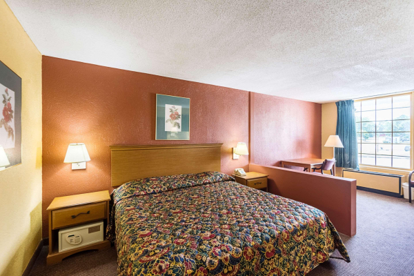 Las mejores ofertas de Rodeway Inn & Suites Orangeburg Orangeburg