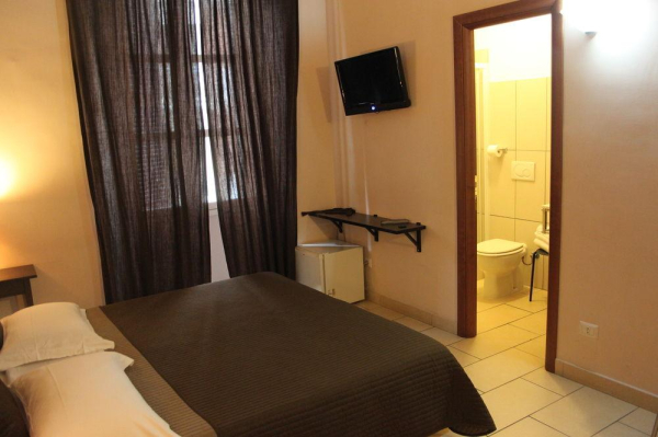 Las mejores ofertas de San Lorenzo Rooms Roma