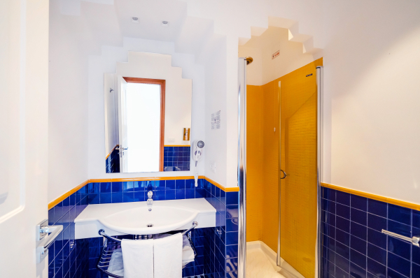 Las mejores ofertas de Delfino Neapolitan Riviera