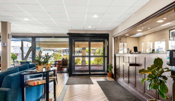 Las mejores ofertas de SureStay Plus by Best Western Reading North Reading 