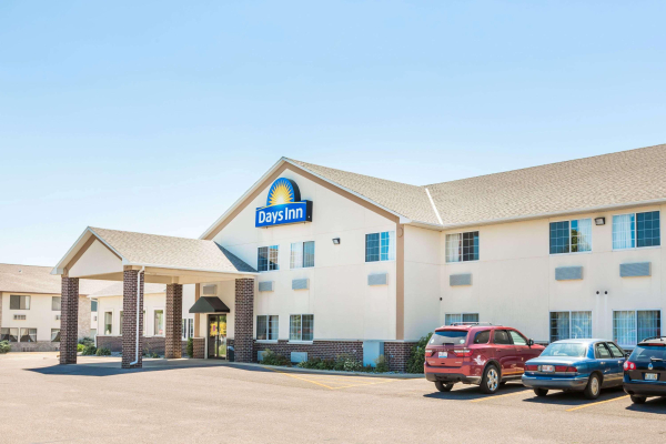 Las mejores ofertas de Days Inn by Wyndham Hotel Spencer IA Scotia