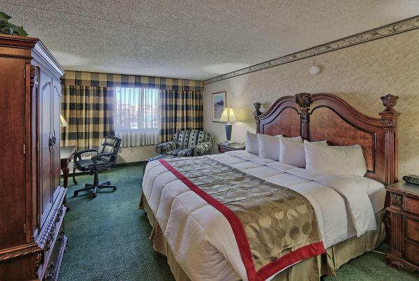 Las mejores ofertas de Ramada Plaza by Wyndham Albuquerque Midtown University