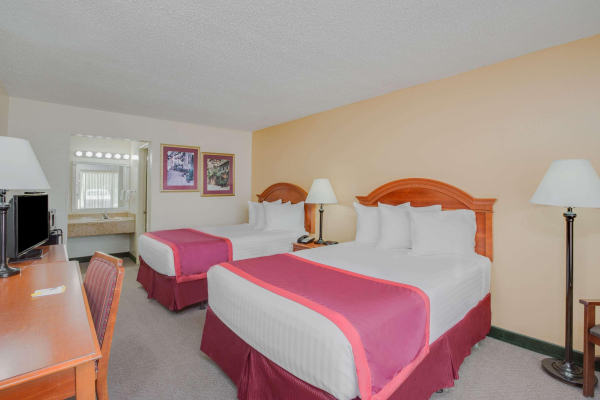 Las mejores ofertas de Days Inn By Wyndham Asheville West Waynesville