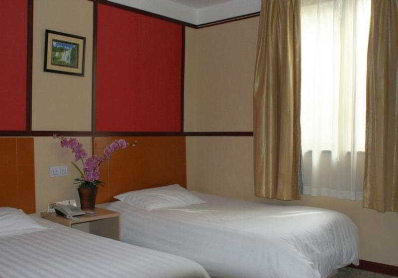 Fengye Super8 Lujiazui