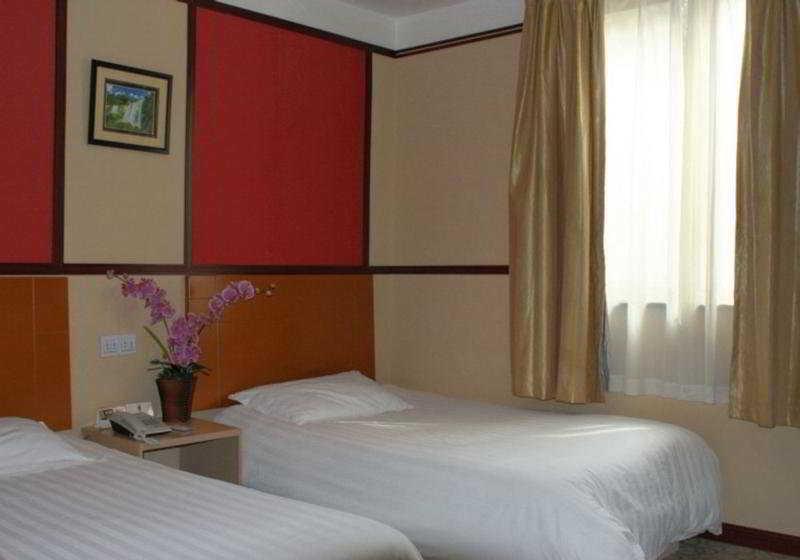 Fengye Super8 Lujiazui