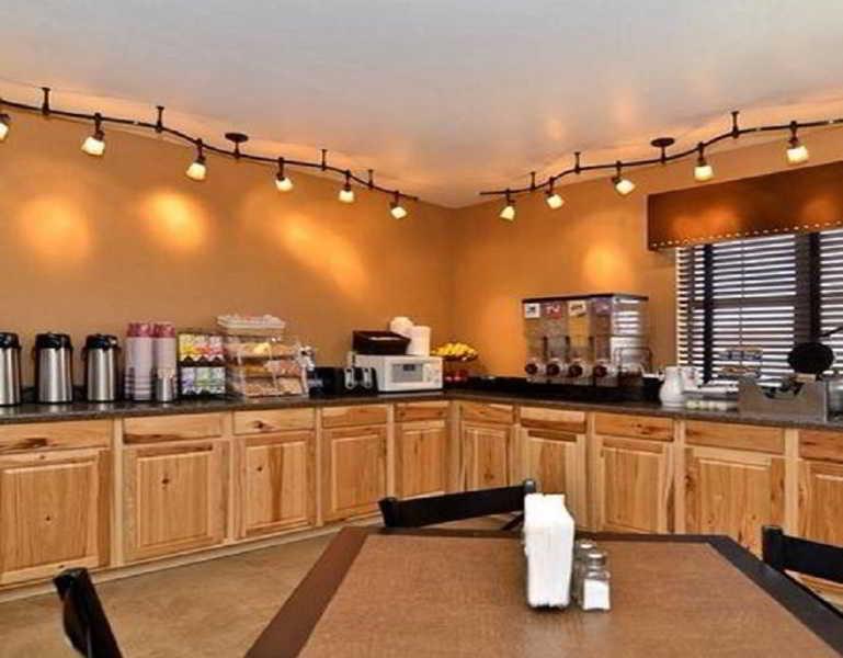 Magnuson Hotel Adobe Holbrook