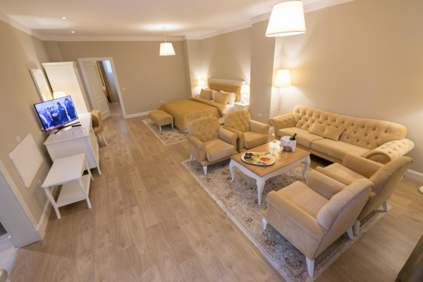 Las mejores ofertas de Palace Hotel & Spa Durres