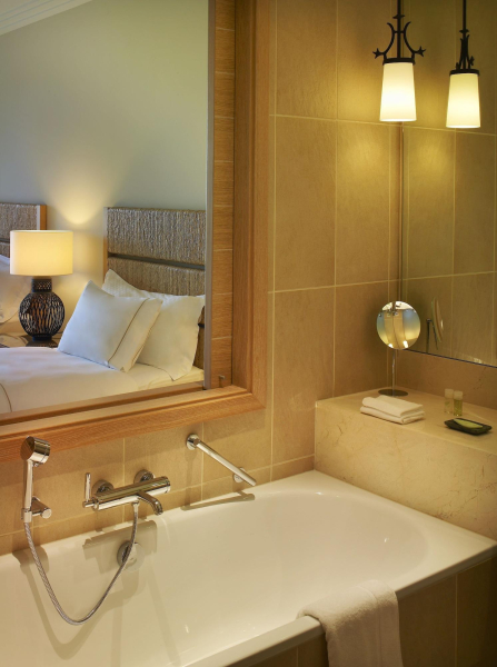 Las mejores ofertas de The Westin Resort Costa Navarino Lagkadia